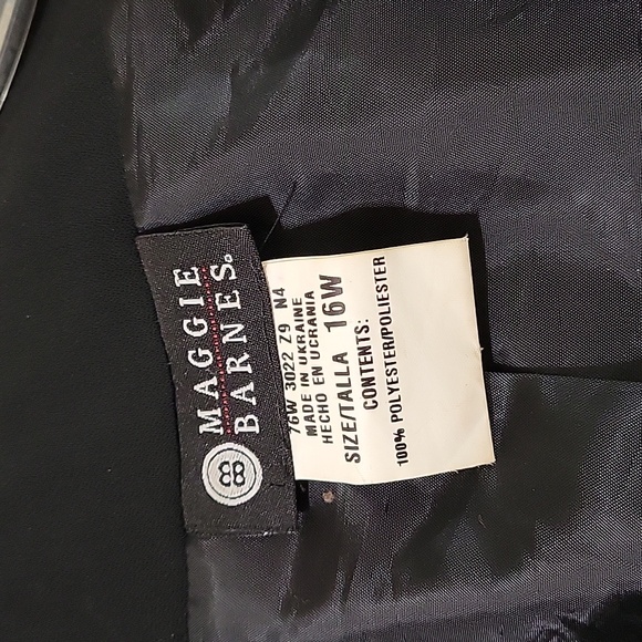 Maggie Barnes black blazer in great condition - Picture 4 of 6